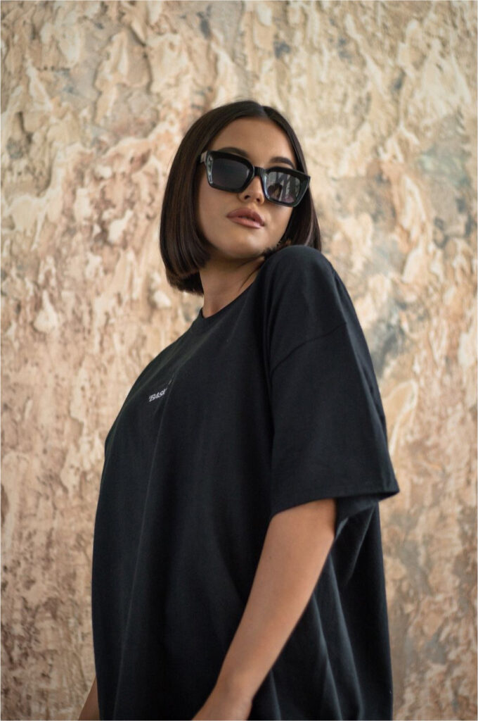 BASIC TEE - BLACK - Image 8