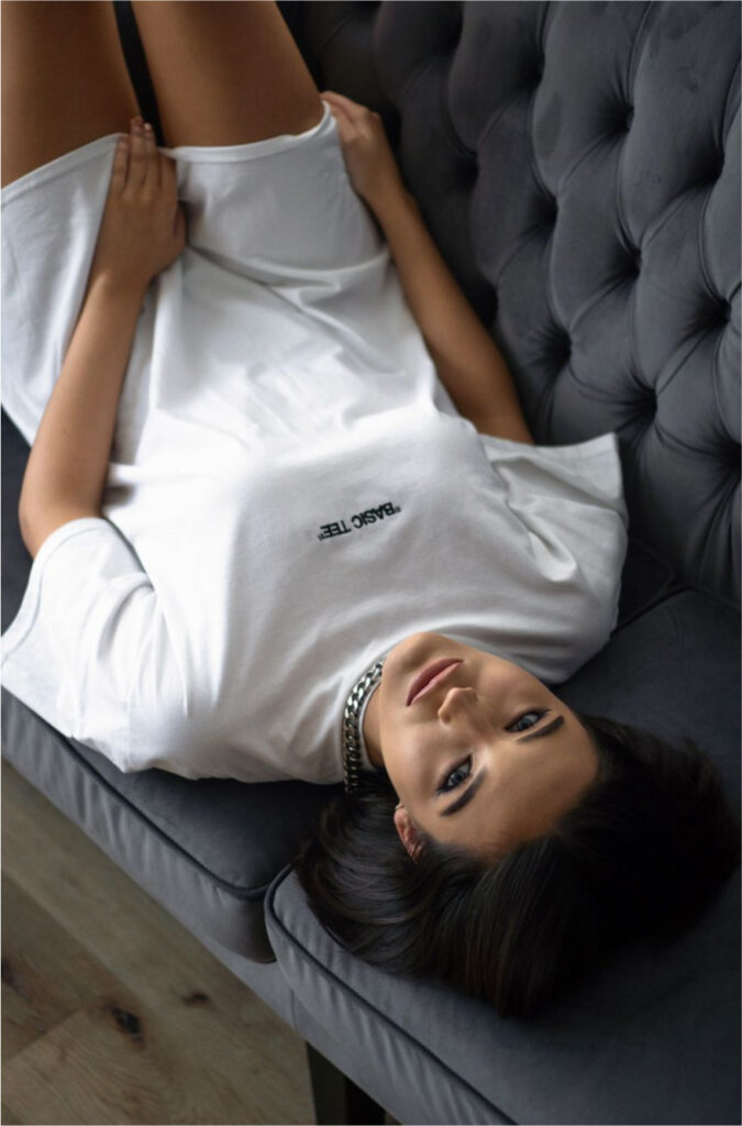 BASIC TEE - WHITE - Image 6