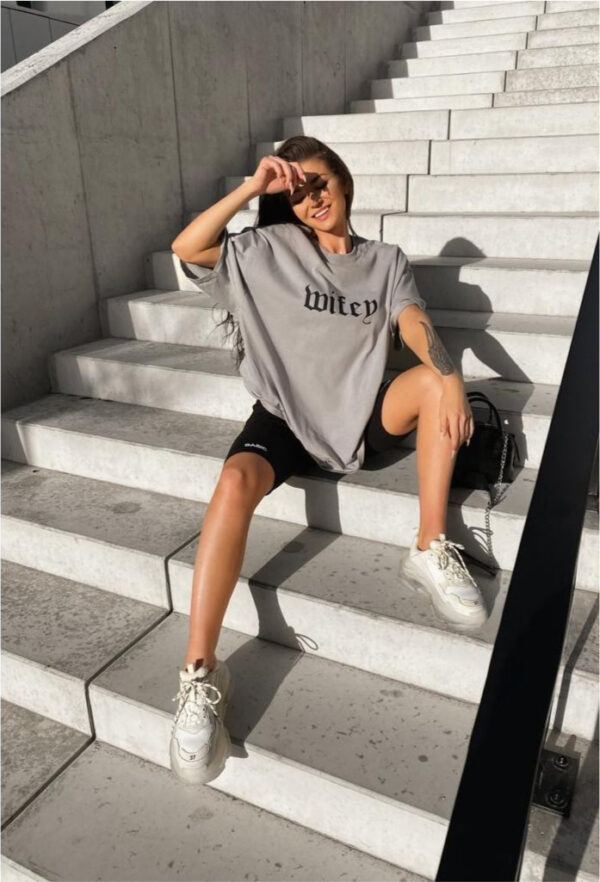 WIFEY TEE - GREY BLACK
