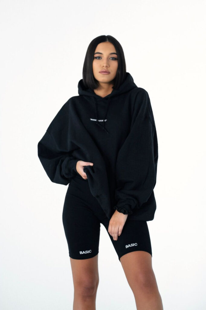 BASIC HOODIE - BLACK - Image 2