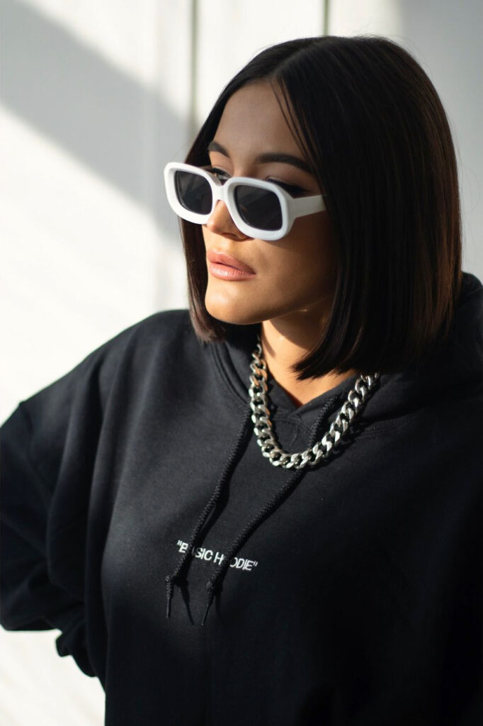 BASIC HOODIE - BLACK - Image 7