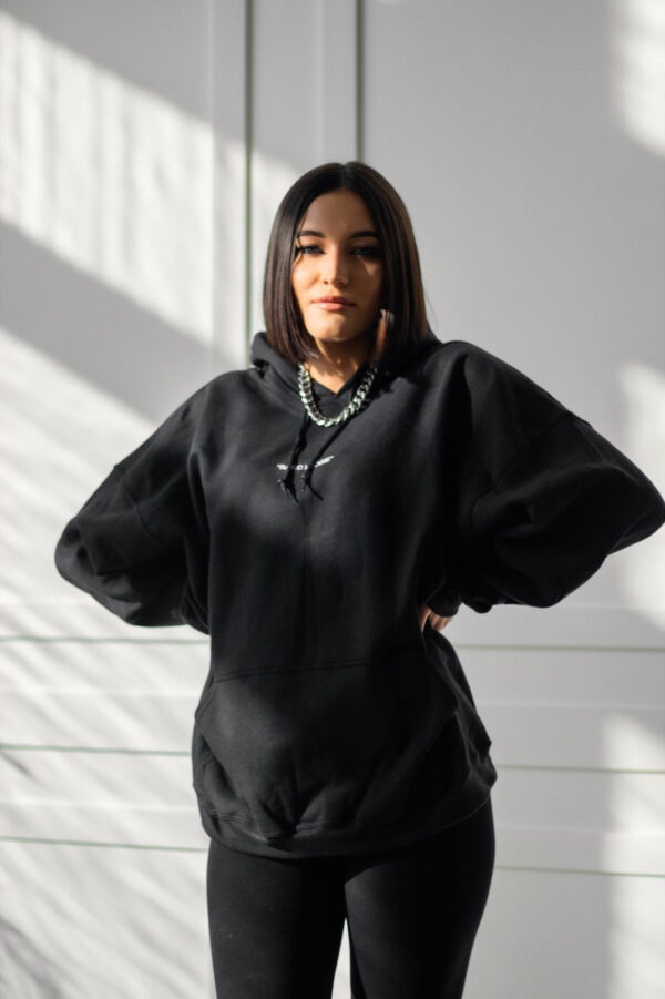 BASIC HOODIE - BLACK