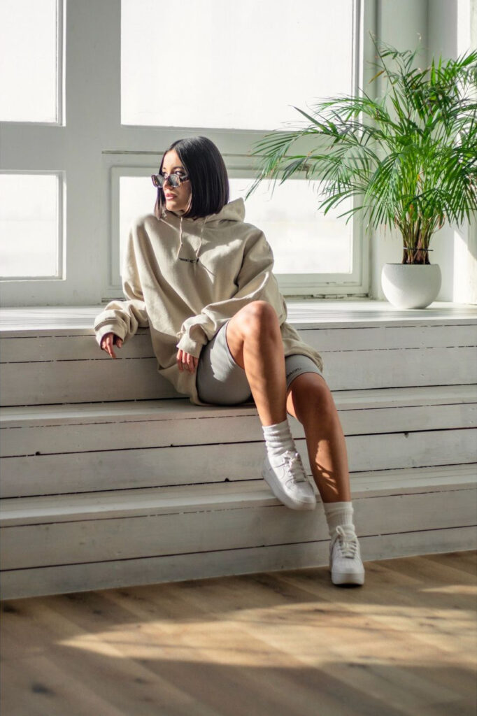 BASIC HOODIE - SAND - Image 4