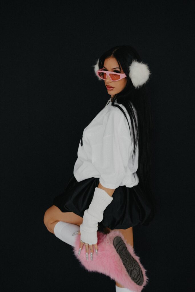 NINA TEE - WHITE - Image 3