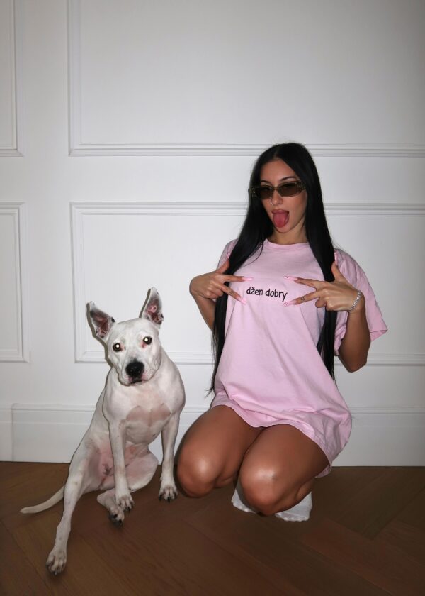 "DŽEN DOBRY" TEE - BABY PINK