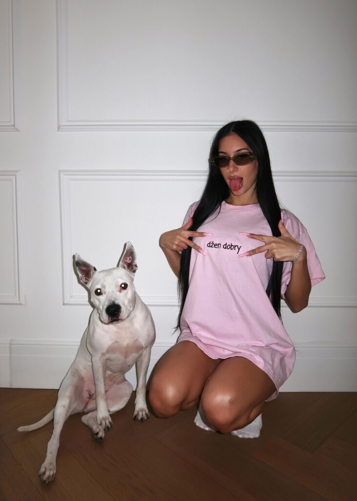 "DŽEN DOBRY" TEE - BABY PINK – Obrázok 3